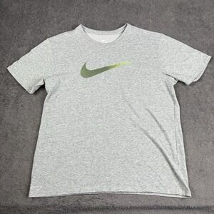 The Nike Tee Shirt Large Gray Adult Green Graphic Swoosh Gym Running Pickle Ball